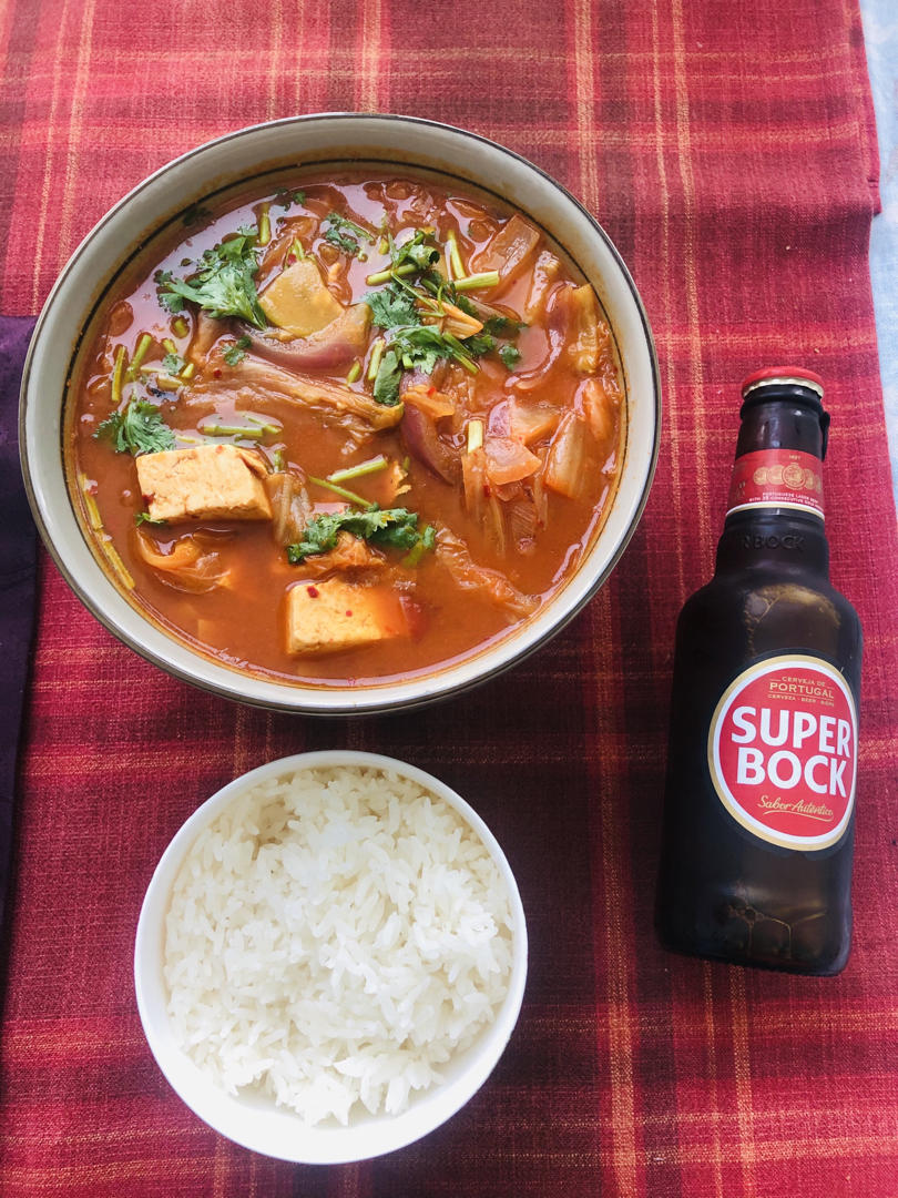 韩式泡菜豆腐锅/辣白菜豆腐汤