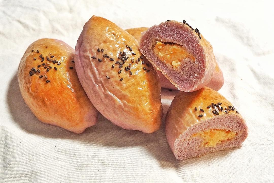 奶酥红薯餐包