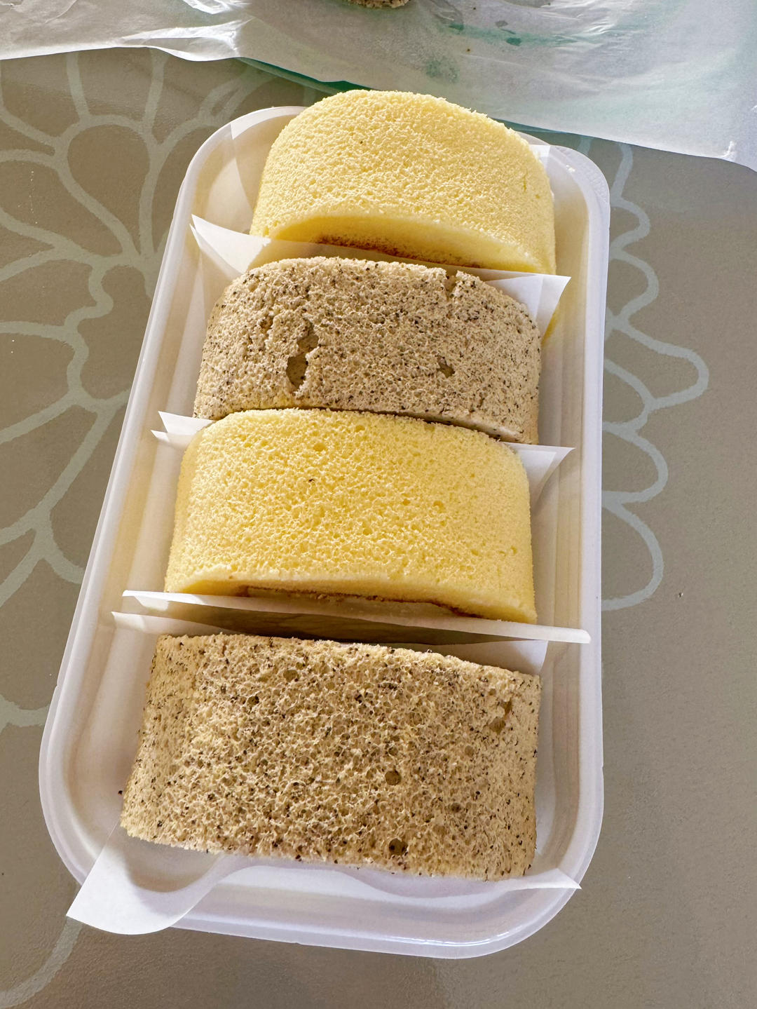 清新抹茶双色蛋糕卷