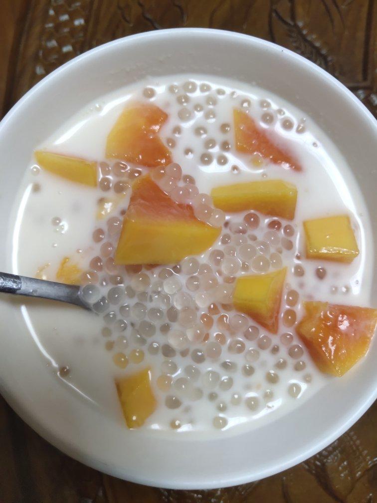 木瓜牛奶西米露