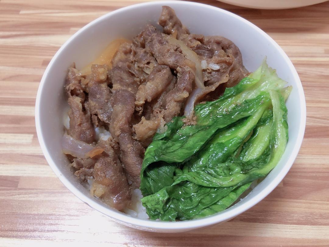 吉野家牛肉饭（牛丼）