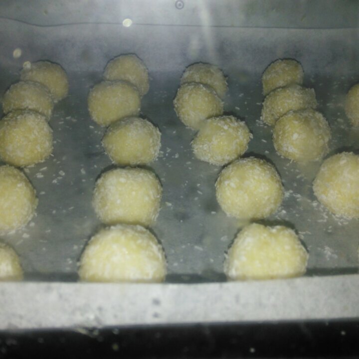 黄金椰蓉球（新手入门零失败）