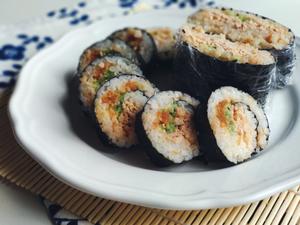 金枪鱼肉松饭团&寿司的做法 步骤6