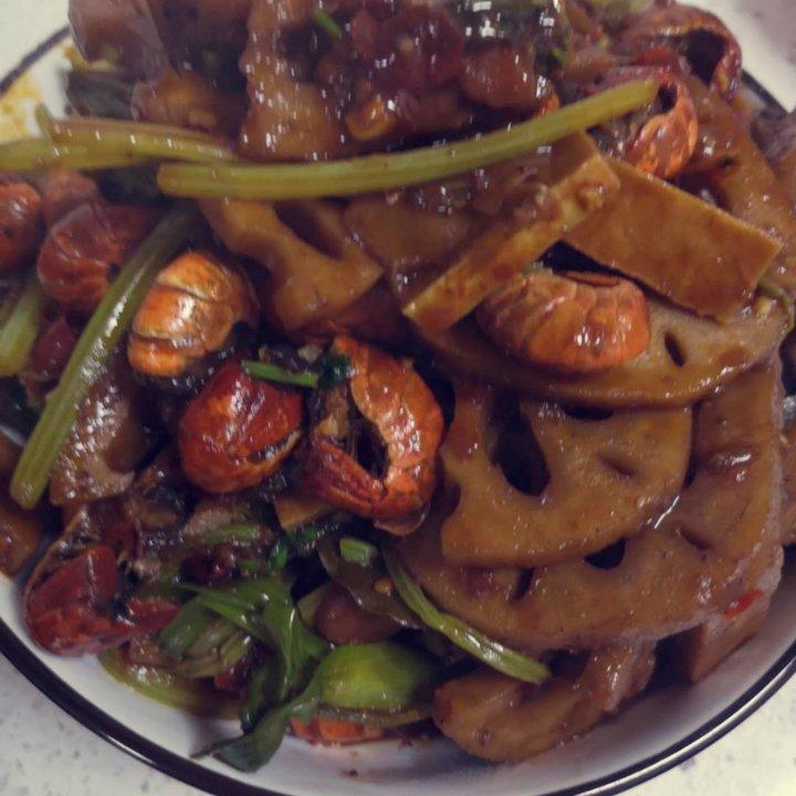 干锅龙虾尾