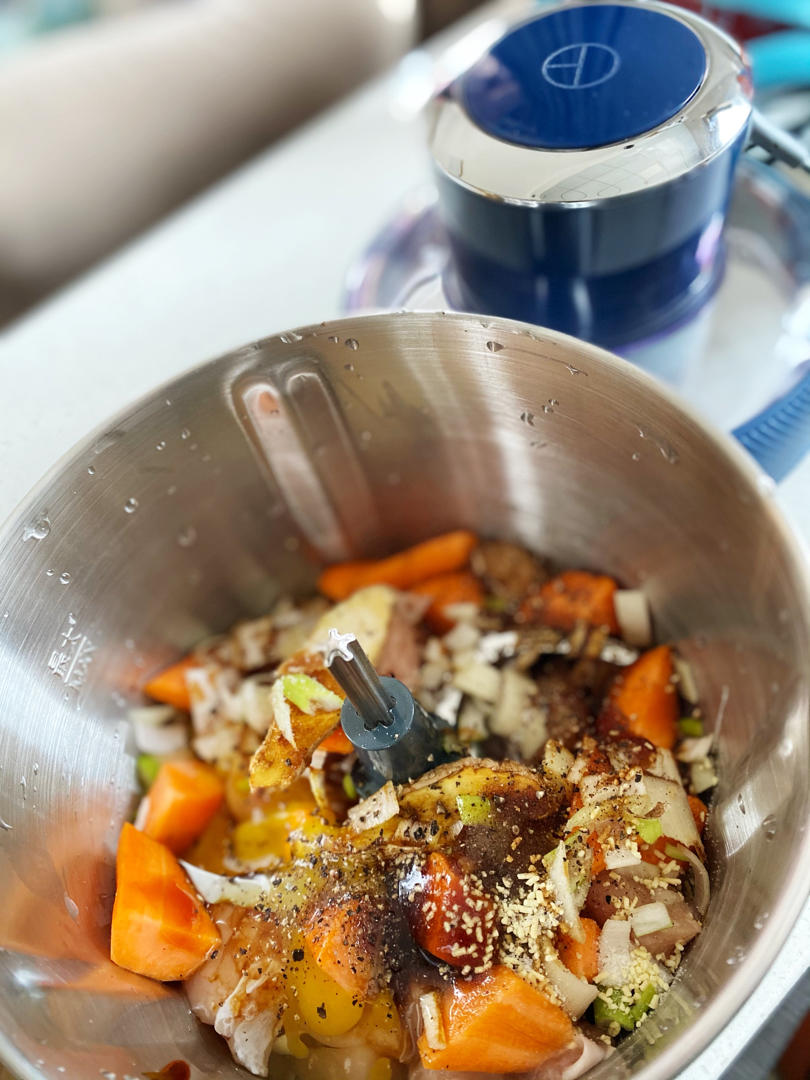 最好吃的鸡胸肉饼【美味减脂餐】