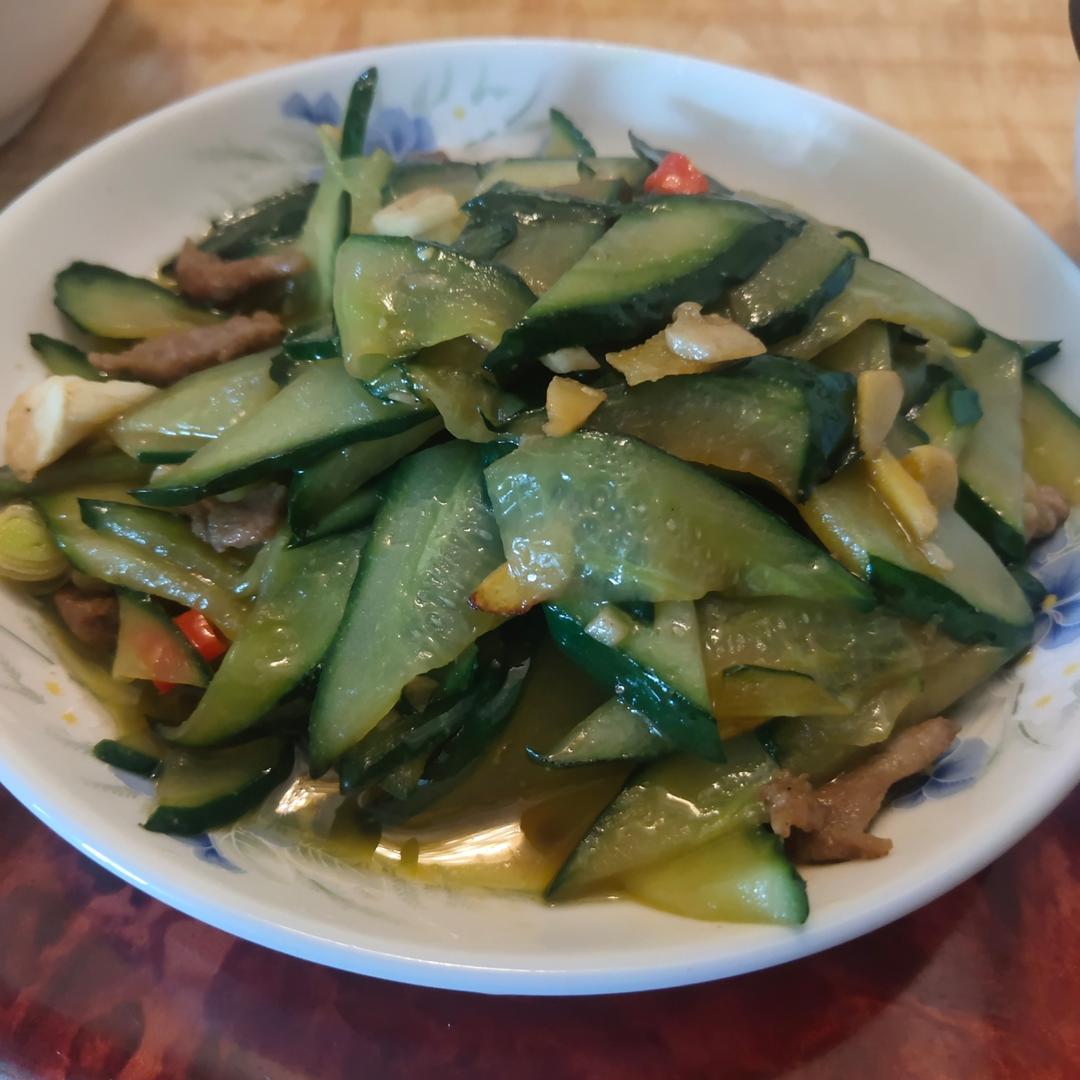 黄瓜炒肉🥳