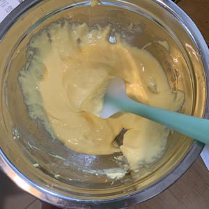 无糖蛋黄溶豆的做法 步骤8