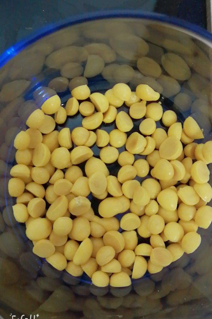 入口即化的无添加蛋黄溶豆