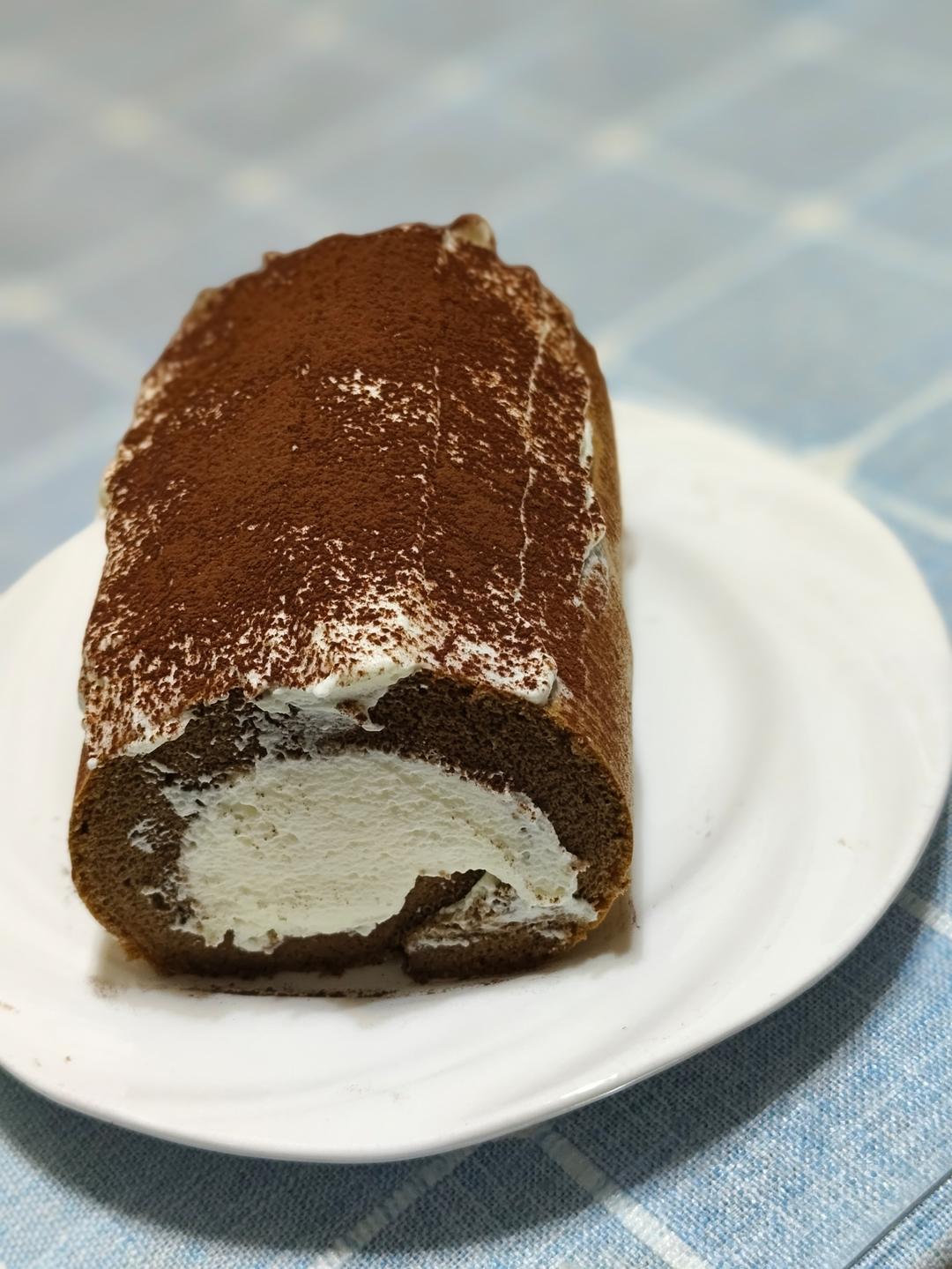 摩卡咖啡蛋糕卷 搭配生椰奶油 一口下去就是惊艳！