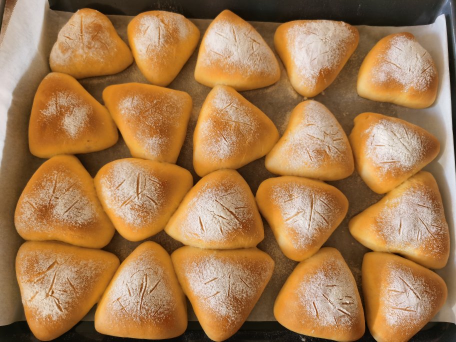蜜红豆小面包㊙️无比柔软，香甜好吃