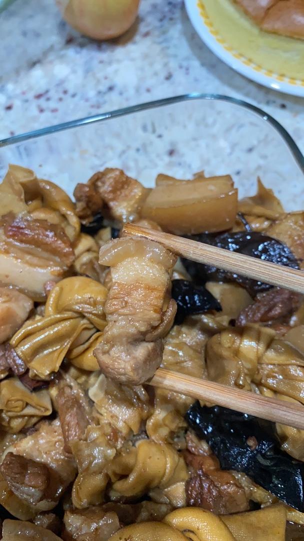 百叶结红烧肉