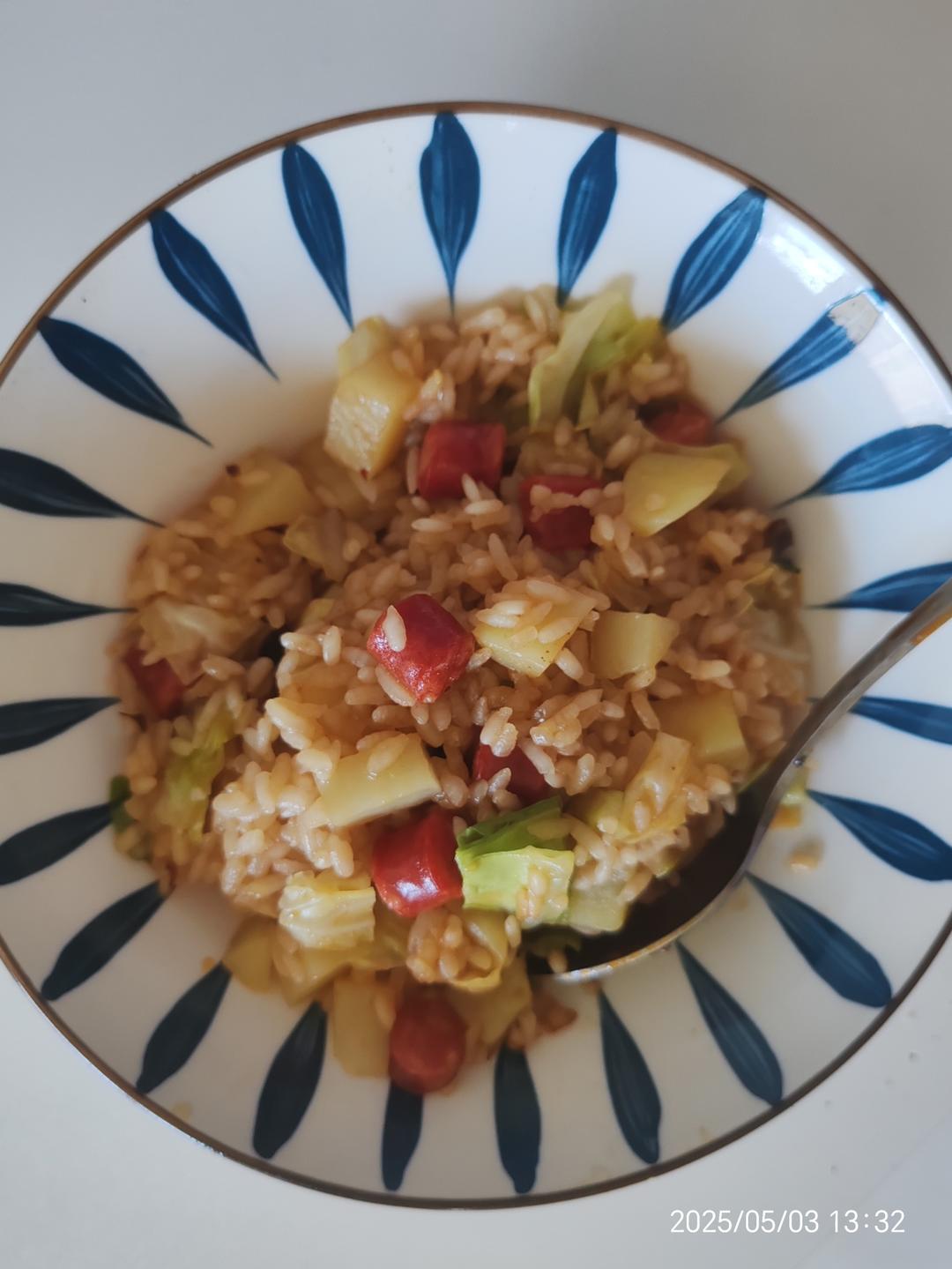 香绝了❗❗吃了还想吃的土豆腊肠焖饭❗❗