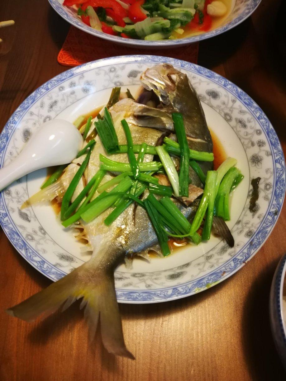 清蒸鱼～娃爸一招儿鲜(附小视频)