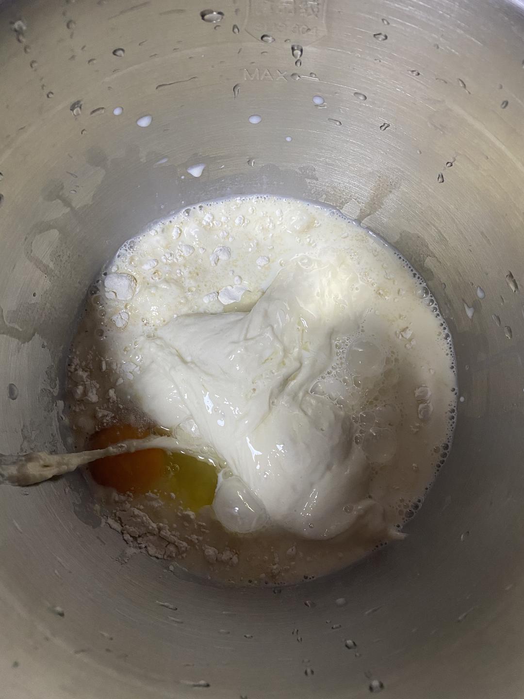 纯奶手撕吐司的做法 步骤1