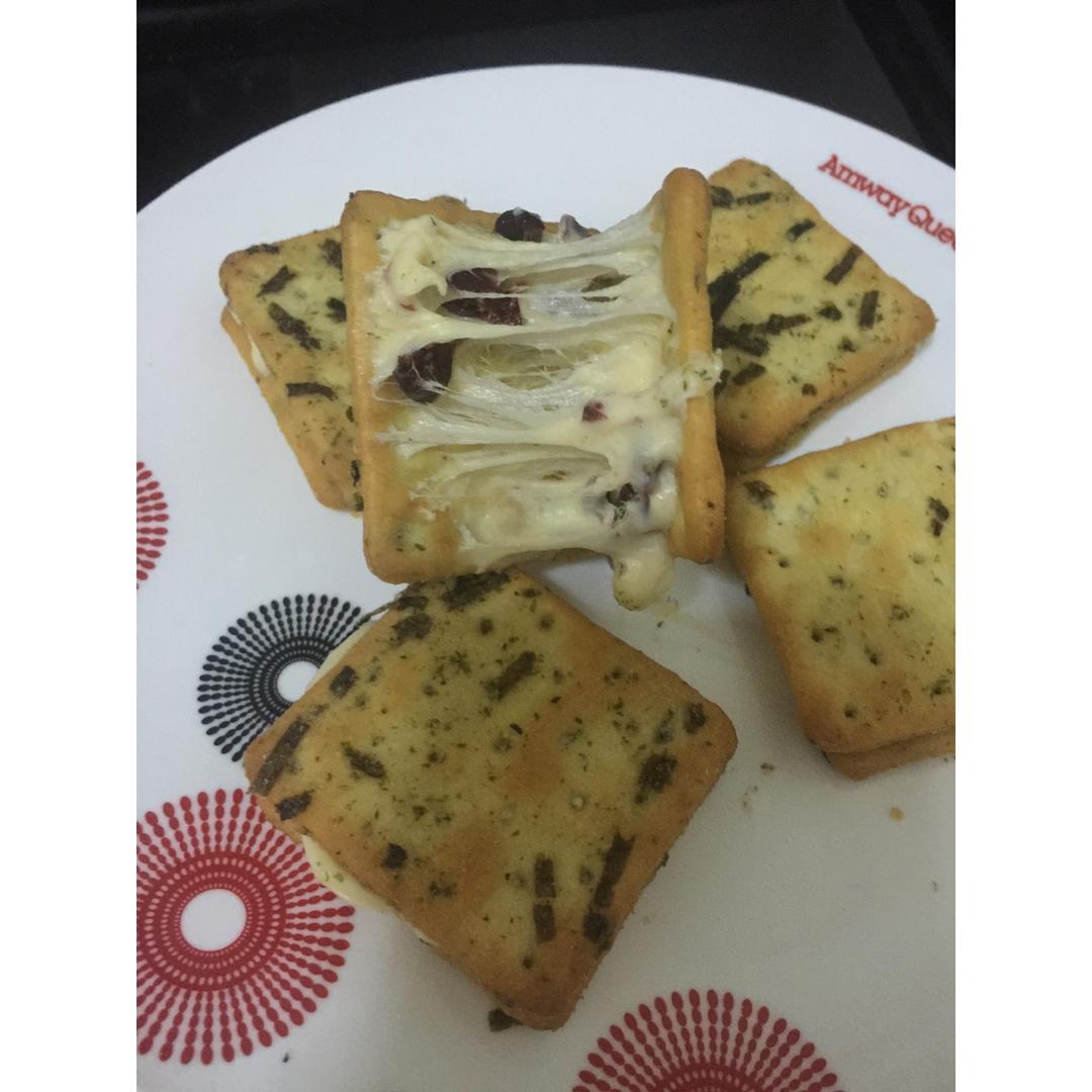 牛轧糖拉丝饼干
