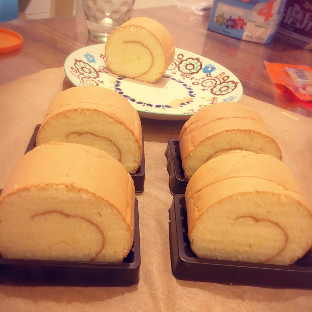 肥而不腻的超厚瑞士卷