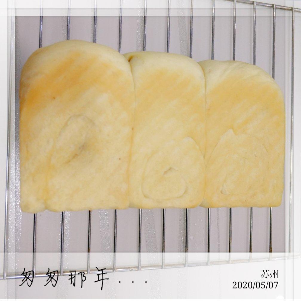 好吃的蜜红豆吐司