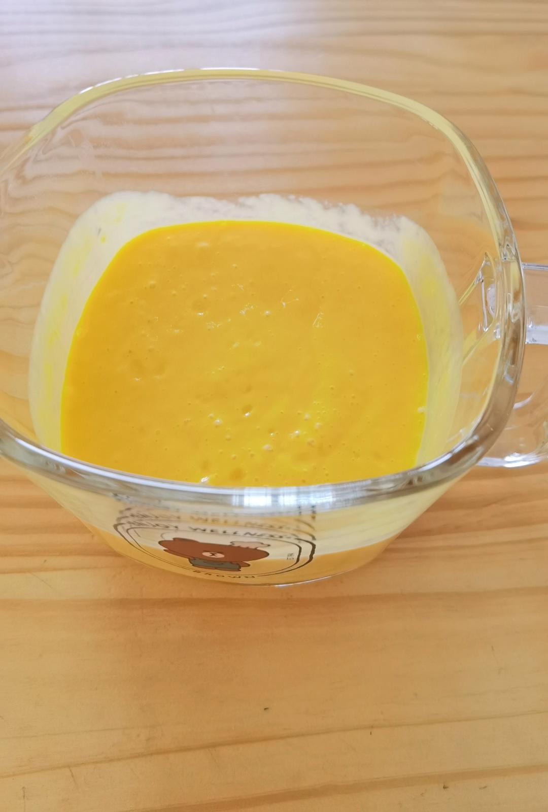 最简单的夏日凉品芒果奶昔