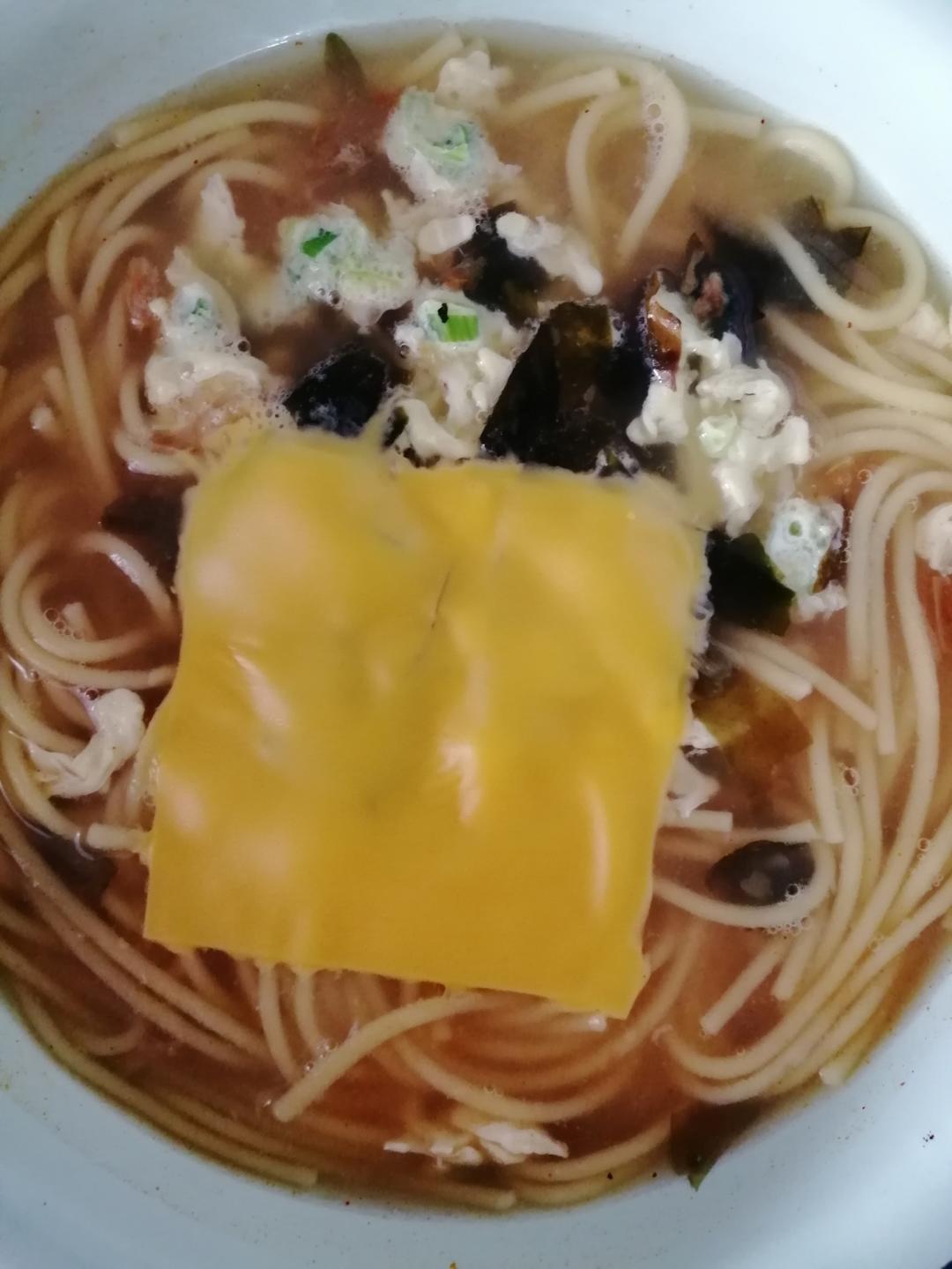 韩国大学食堂的辛拉面做法