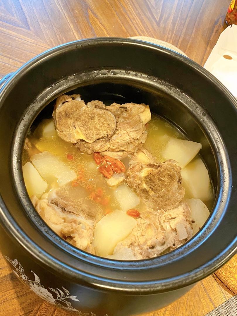 萝卜排骨汤