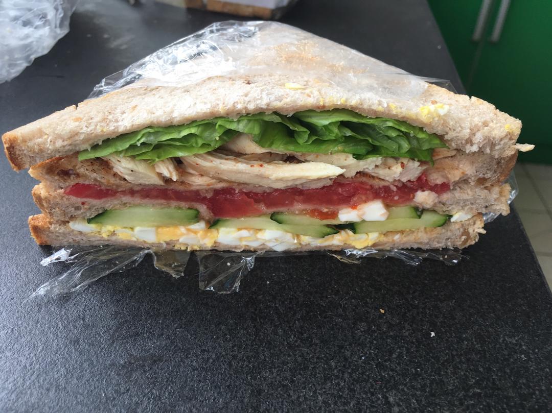 甜辣洋葱鸡肉减肥三明治