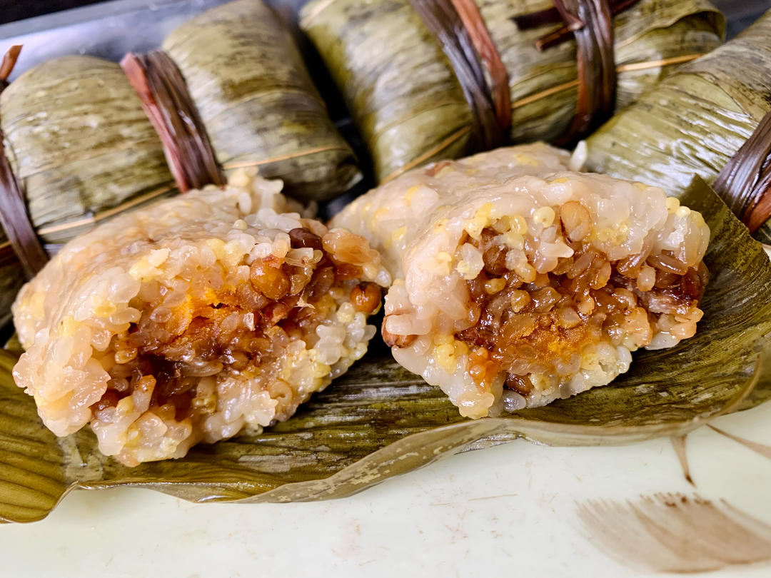 咸蛋黄肉粽