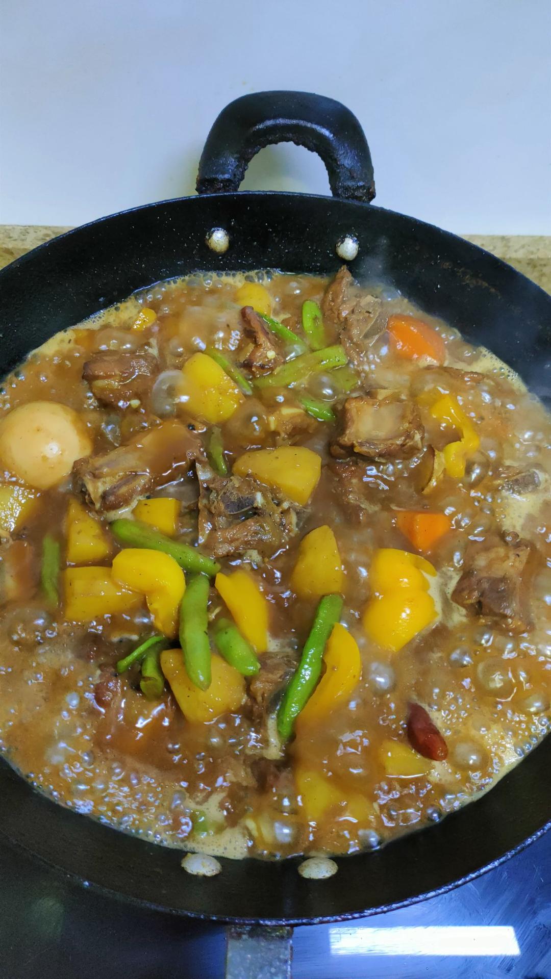 土豆炖排骨