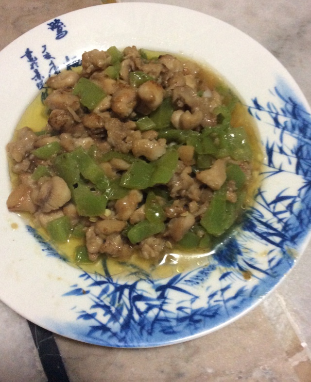 青椒炒鸡腿肉（大厨级别）