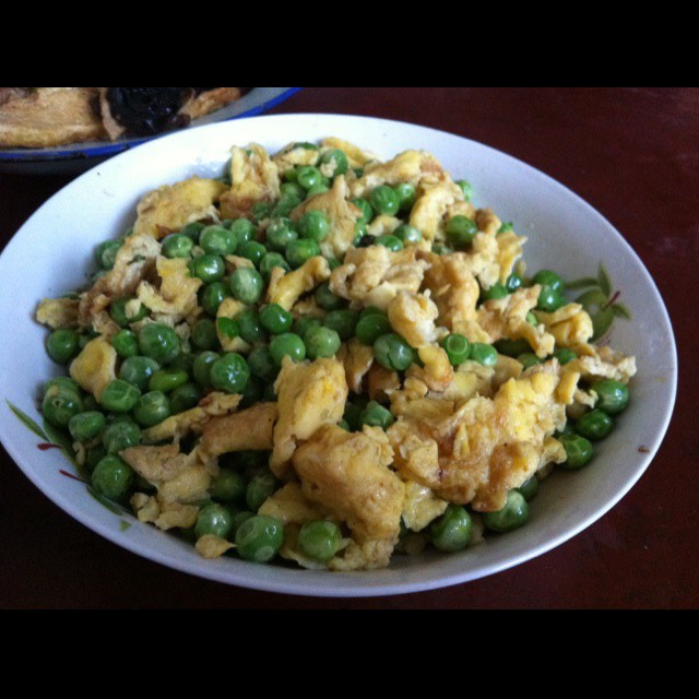 鸡蛋炒豌豆