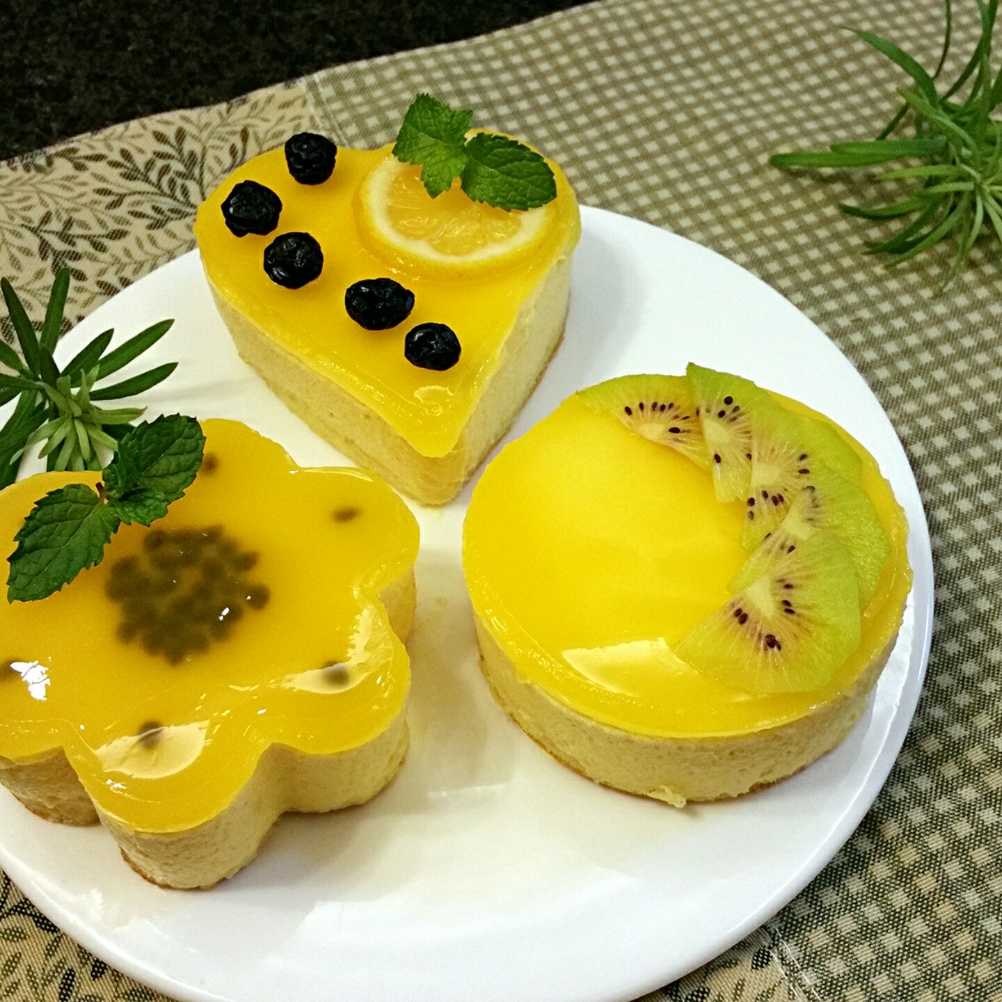 grace蜜食记做的百香果慕斯