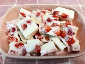 草莓椰奶冻的做法 步骤11