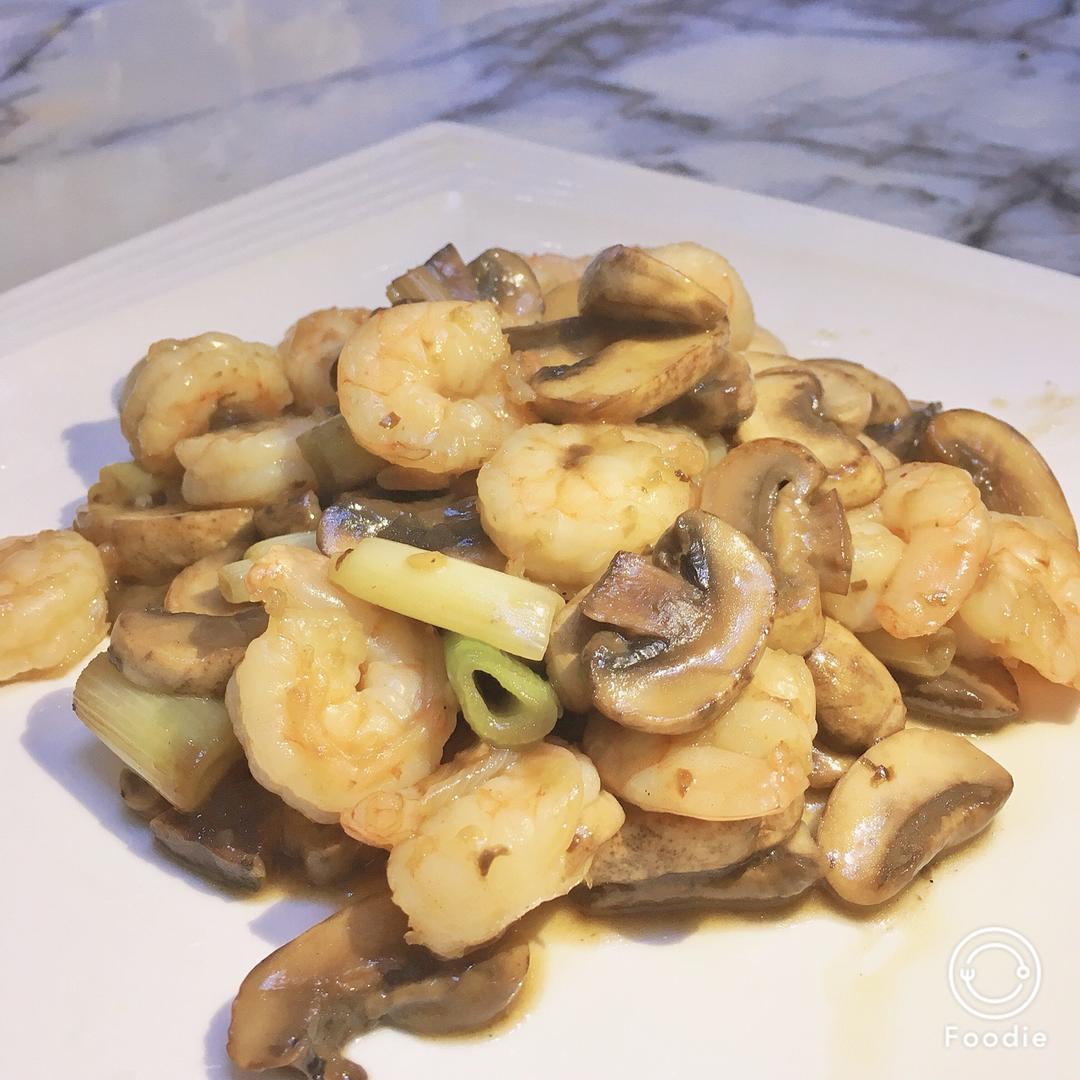 口蘑炒虾仁
