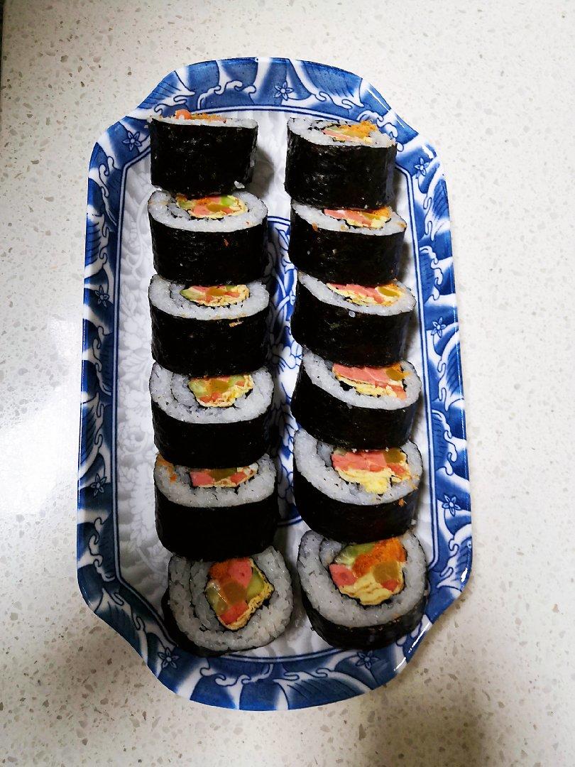 高颜值的紫菜包饭