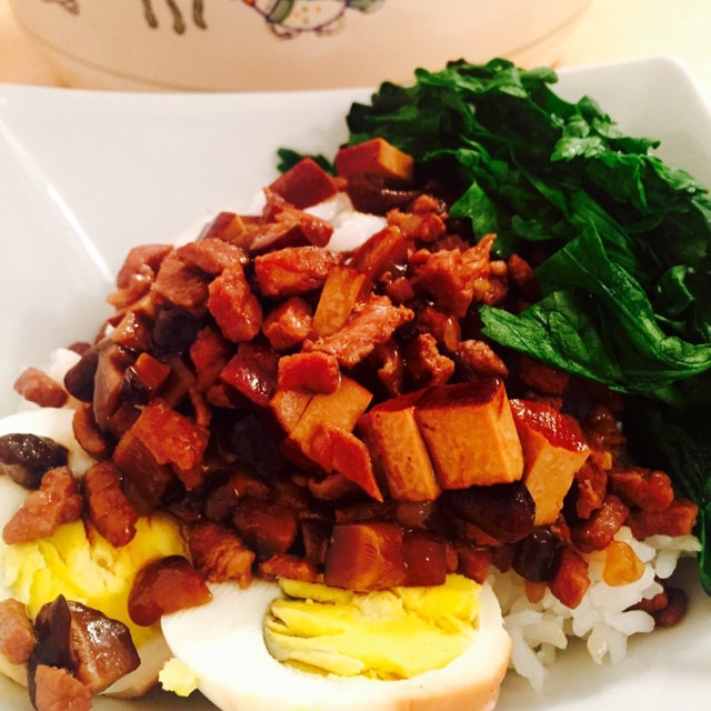 mia的何先生做的台式卤肉饭