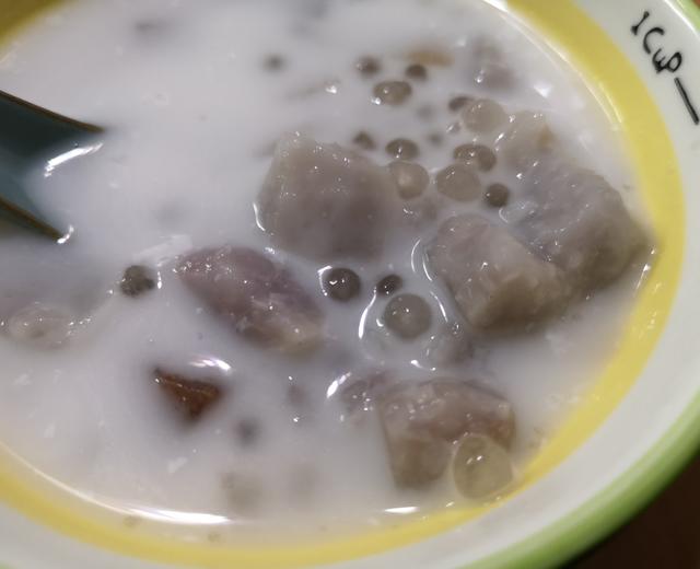 香芋椰汁西米露的做法