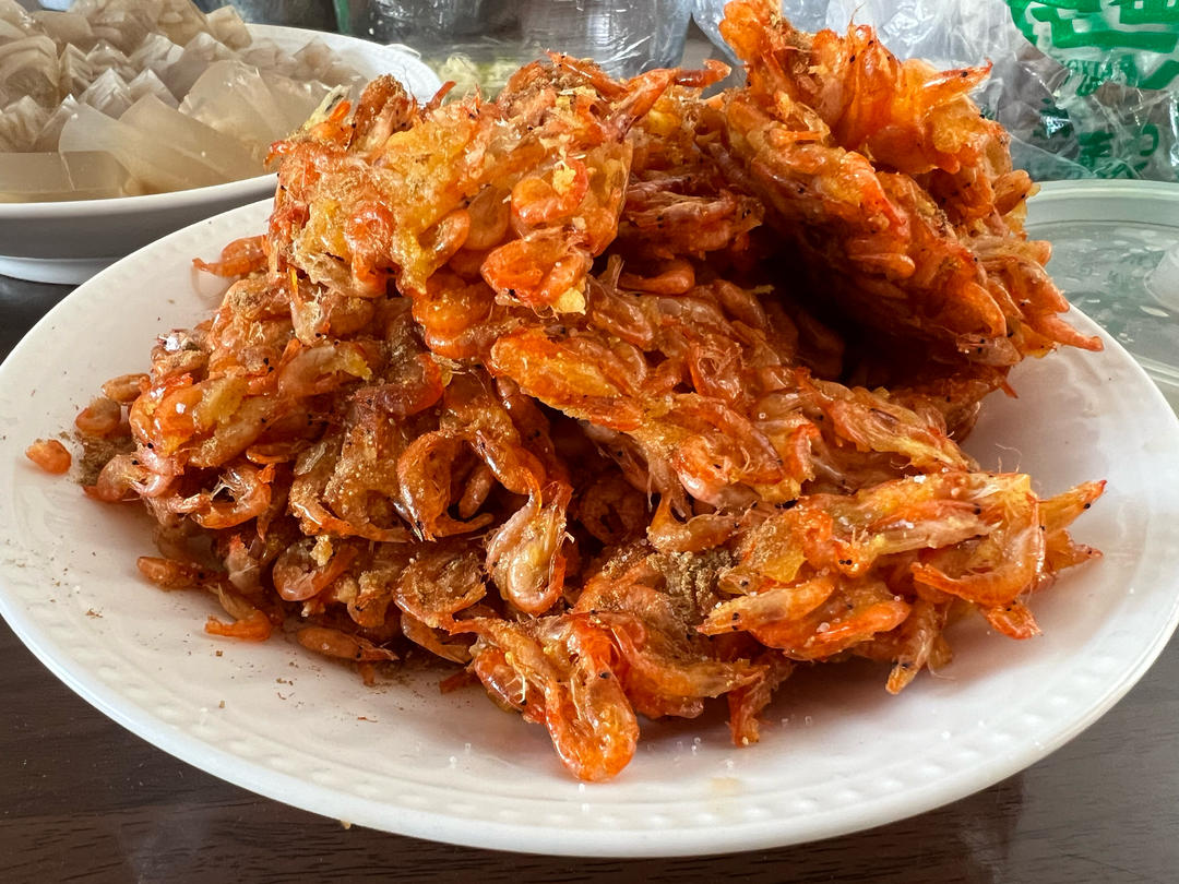 炸小河虾