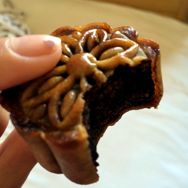 广式豆沙月饼