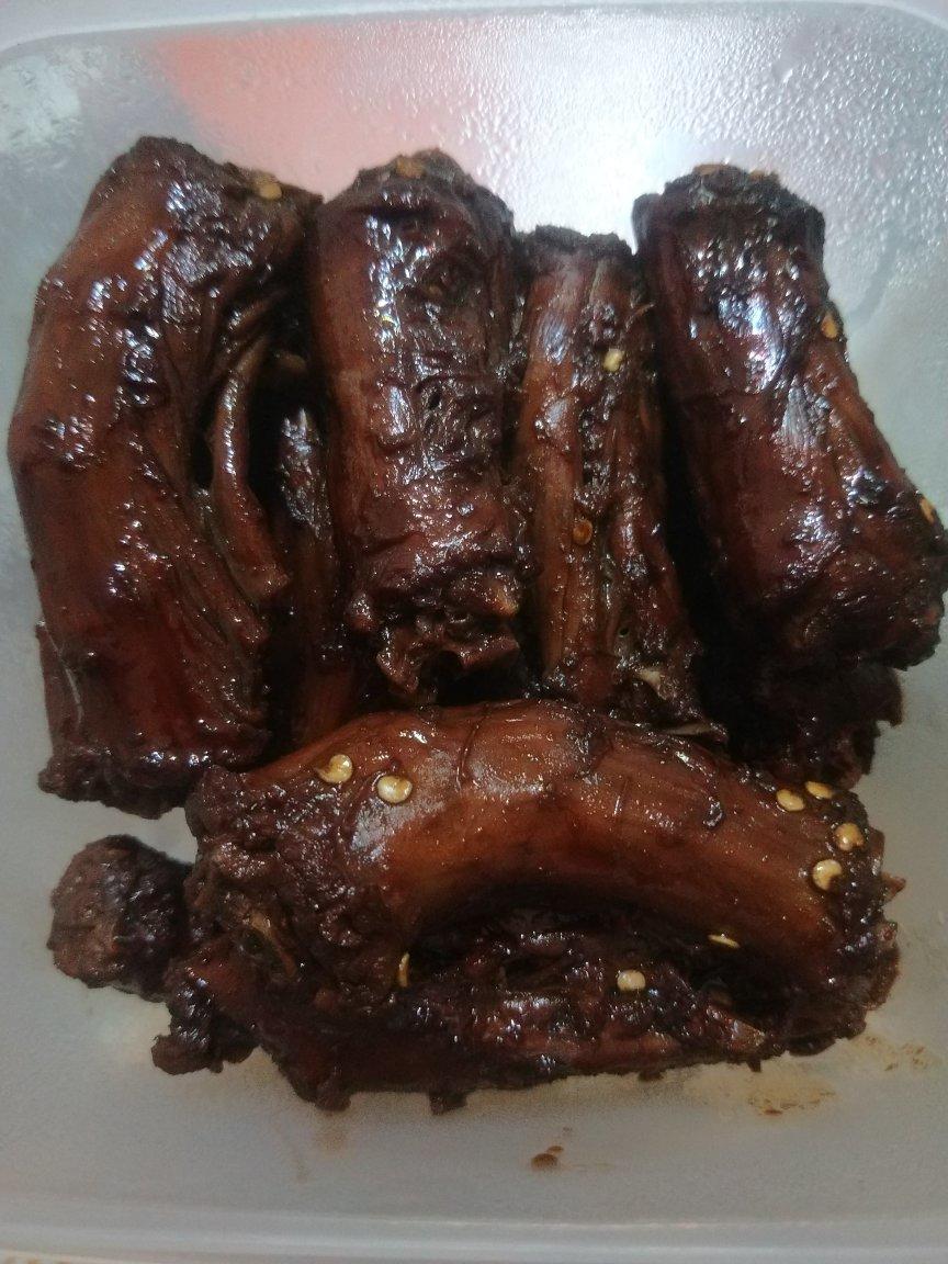 周黑鸭版鸭脖子（好吃到舔手指）