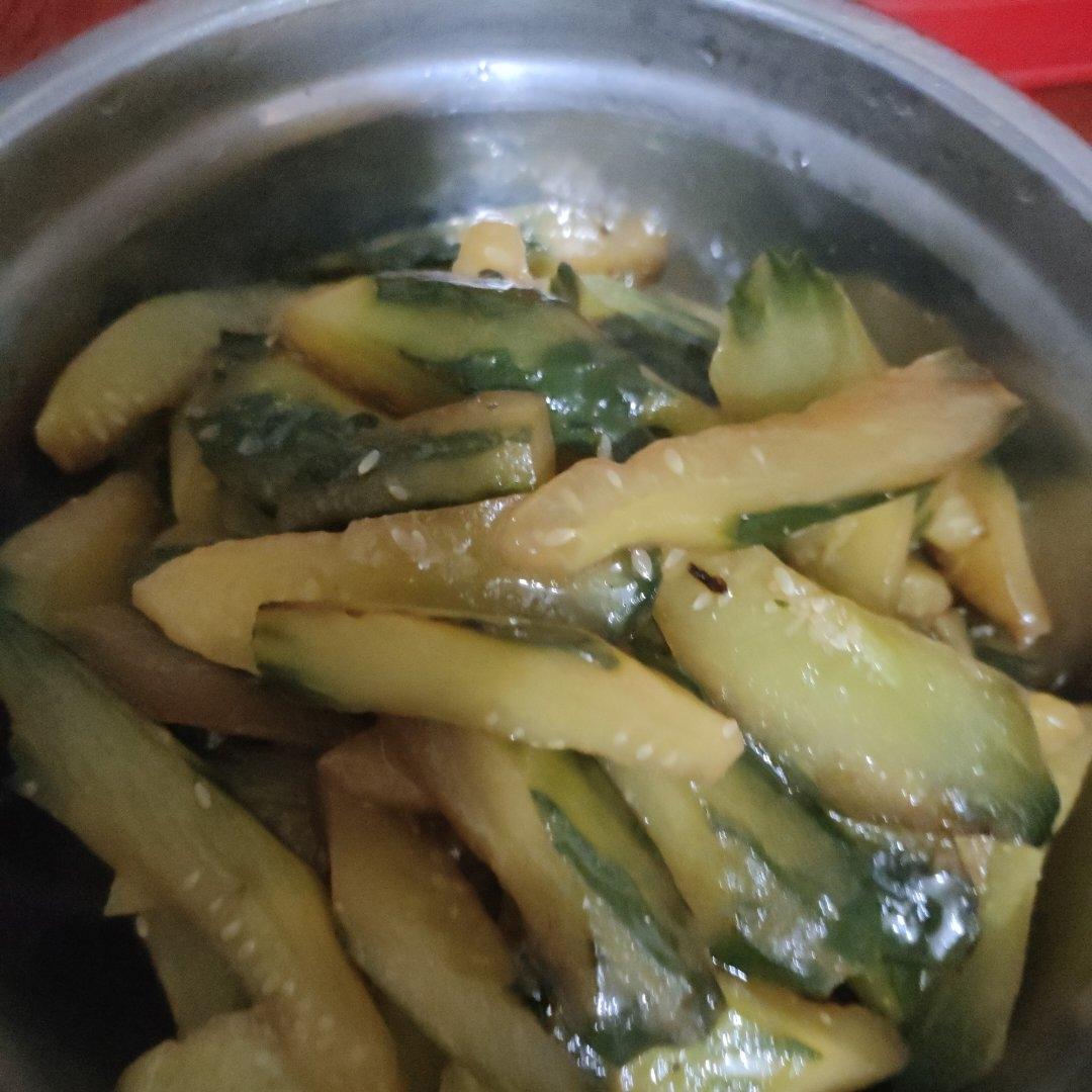 清炒黄瓜