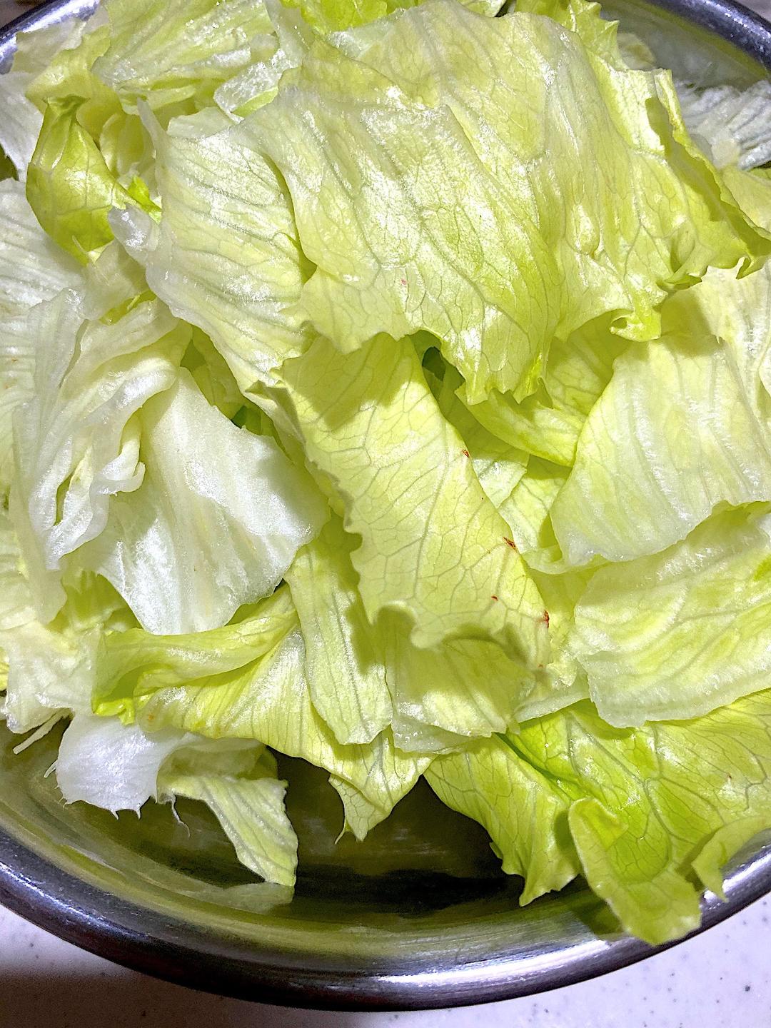 步骤图 生菜柠檬沙拉 大量消费生菜 的做法 生菜柠檬沙拉 大量消费生菜 的做法步骤 菜谱 下厨房