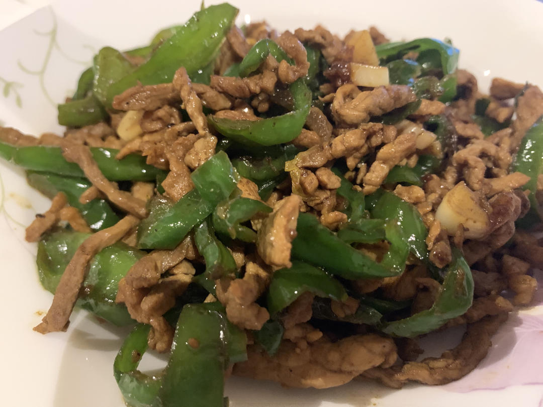 超级下饭菜青椒炒肉