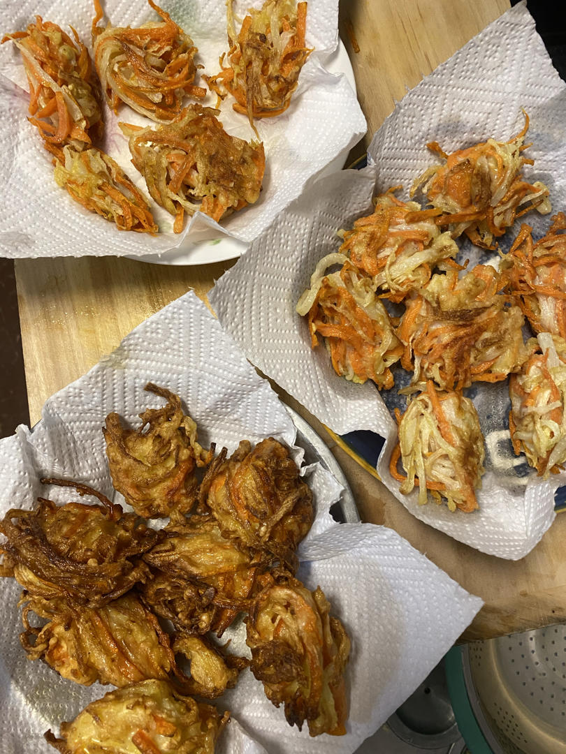 炸萝卜丸子