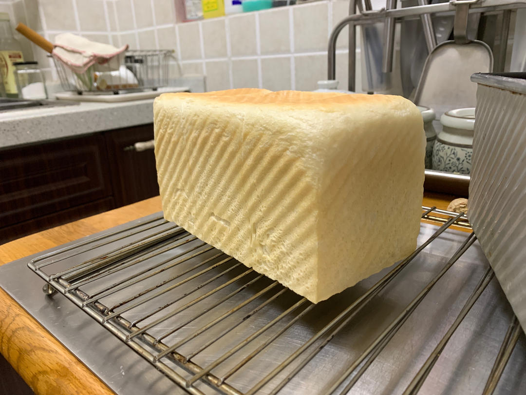 用了5年的配方鲜奶牧场吐司，放三天都松软绵密