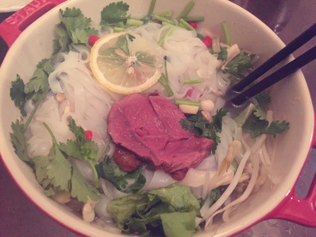 越南牛肉粉phở~