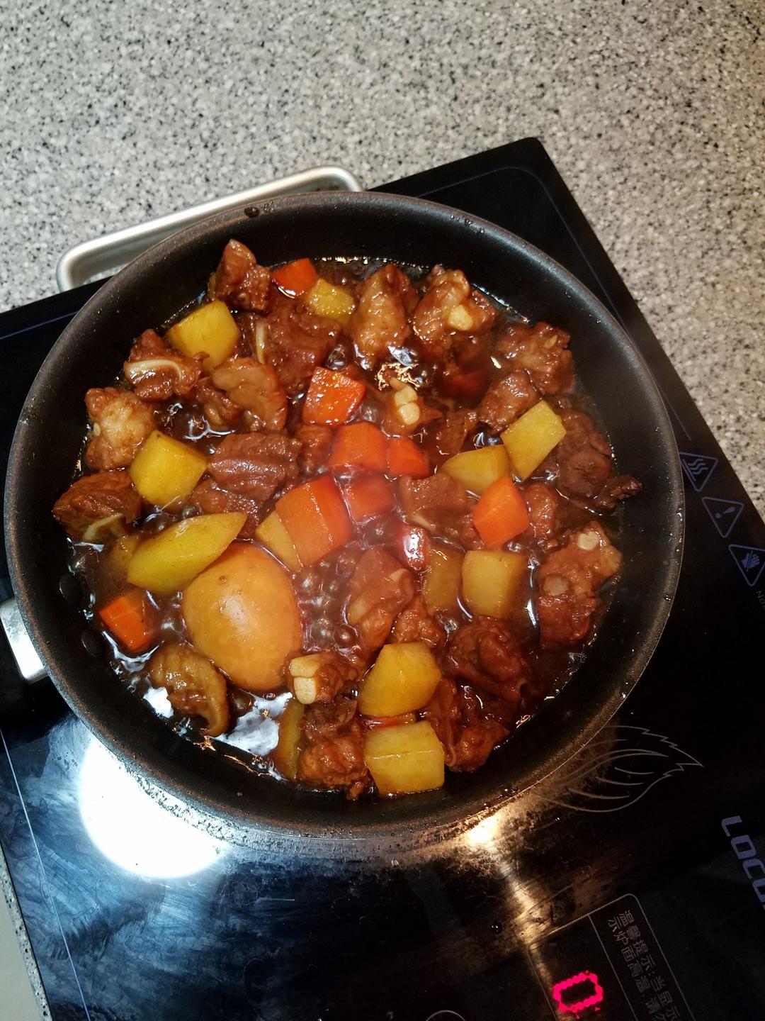 土豆烧排骨