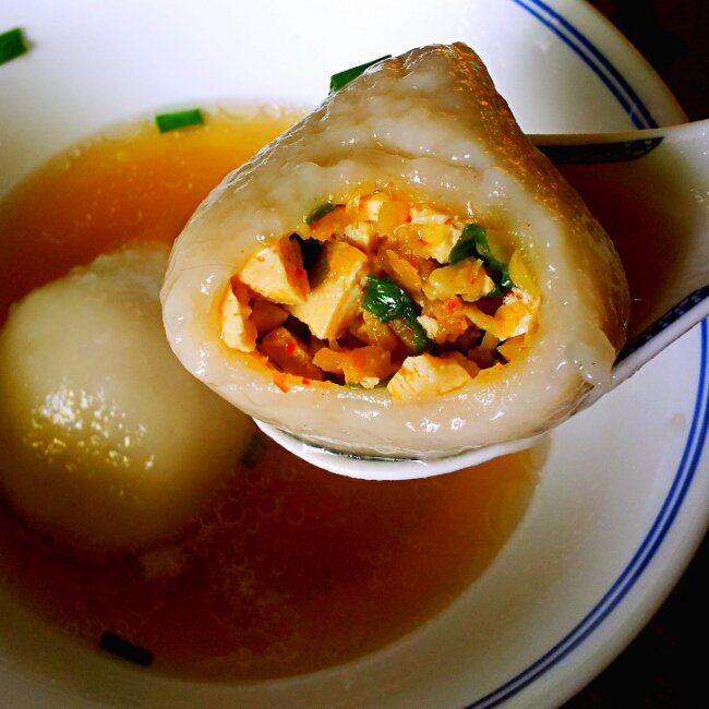 可美做的曼食慢语菜肉汤圆