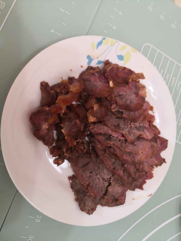 五香酱牛肉