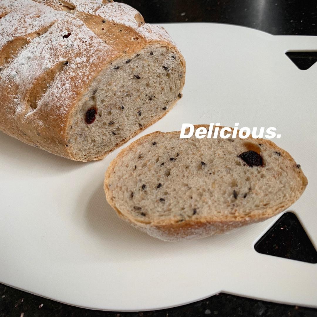 红糖桂圆全麦软欧包（金大旺）