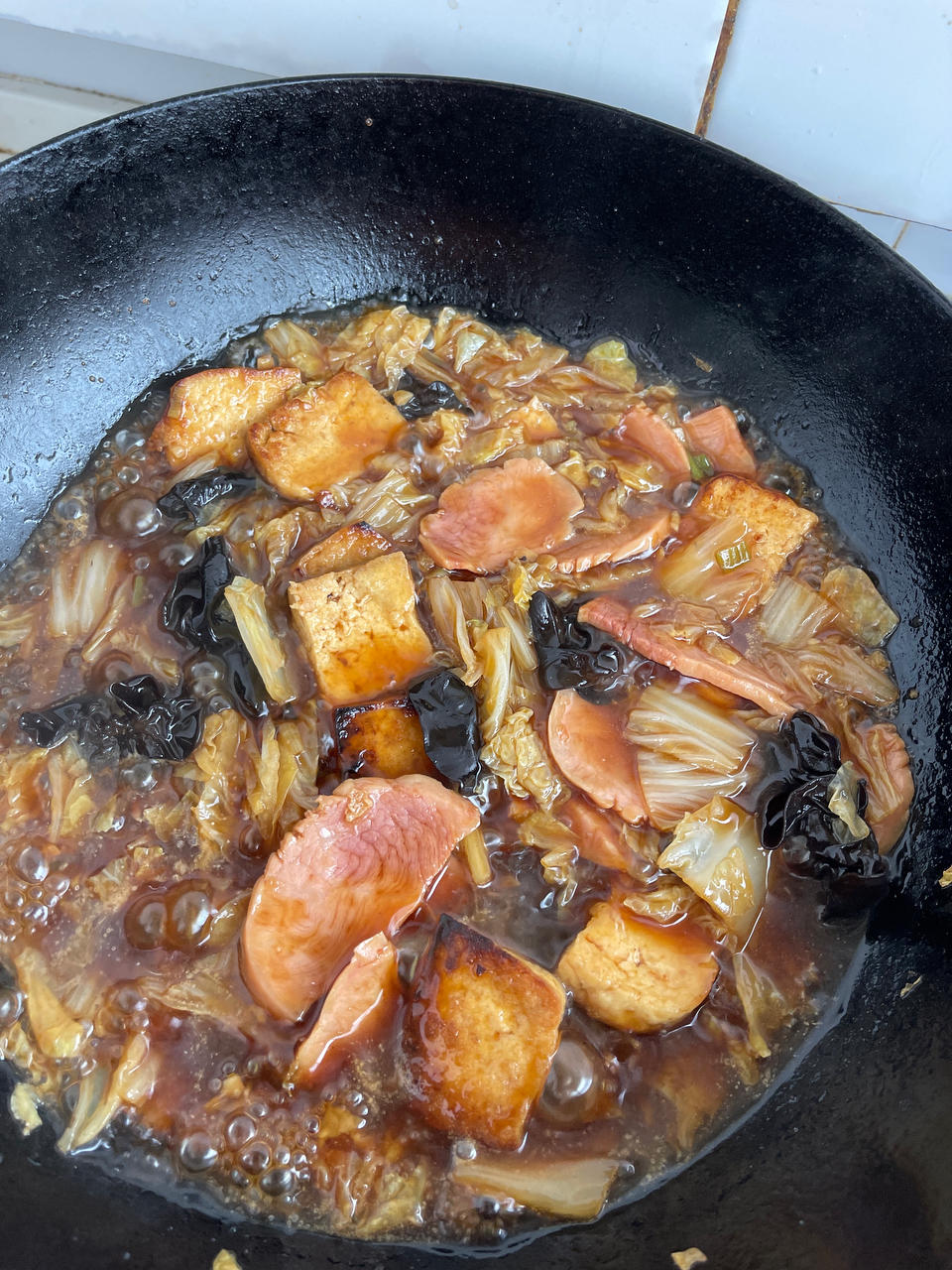 ✨无敌下饭❗️好吃到哭的白菜火腿豆腐煲