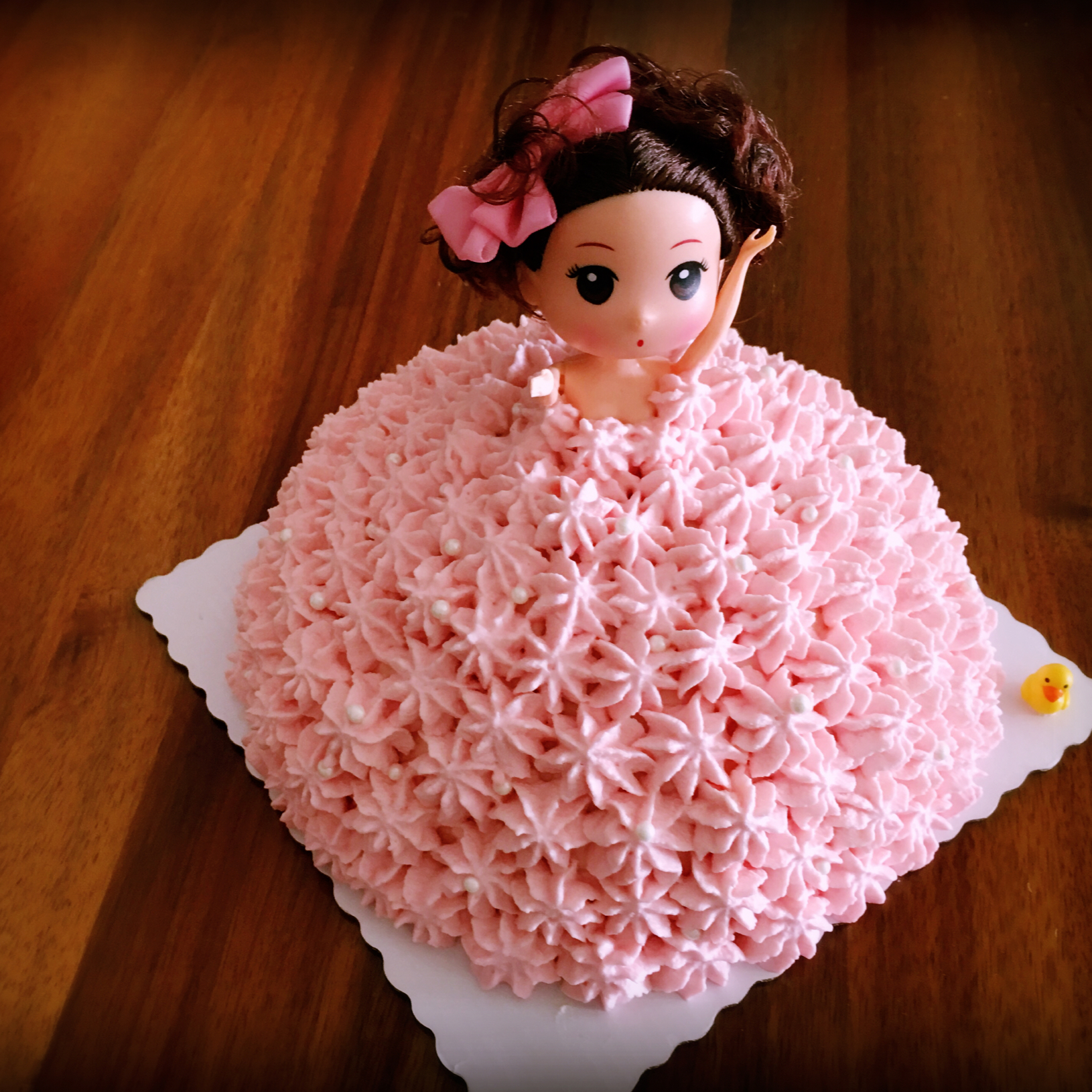 详细步骤制作泡泡浴娃娃蛋糕